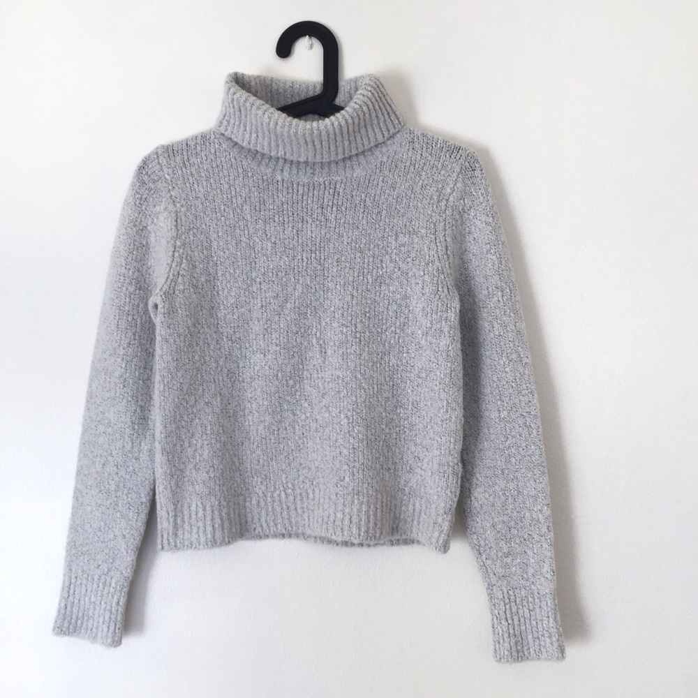 Brandy Melville Turtleneck Sweater